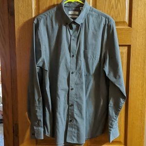 Men's long sleeve dress shirt